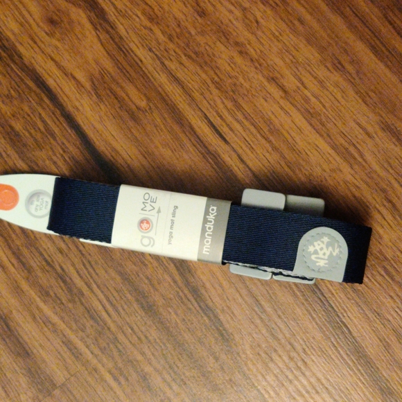 {Manduka} Navy Blue Yoga Mat Sling - Picture 5 of 5